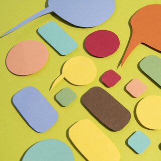 paper speech bubbles representing omnichannel support