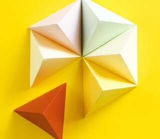 Paper Hexagon for Blog about Open Source Communities